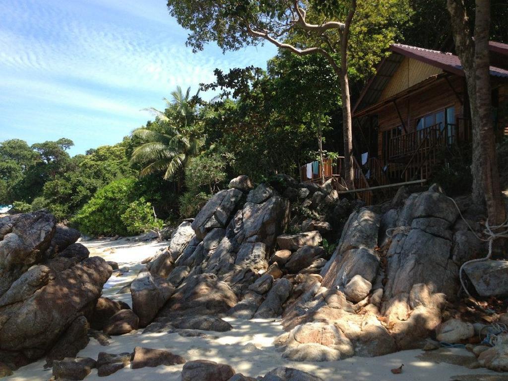Lipe Sunset Beach Resort Esterno foto